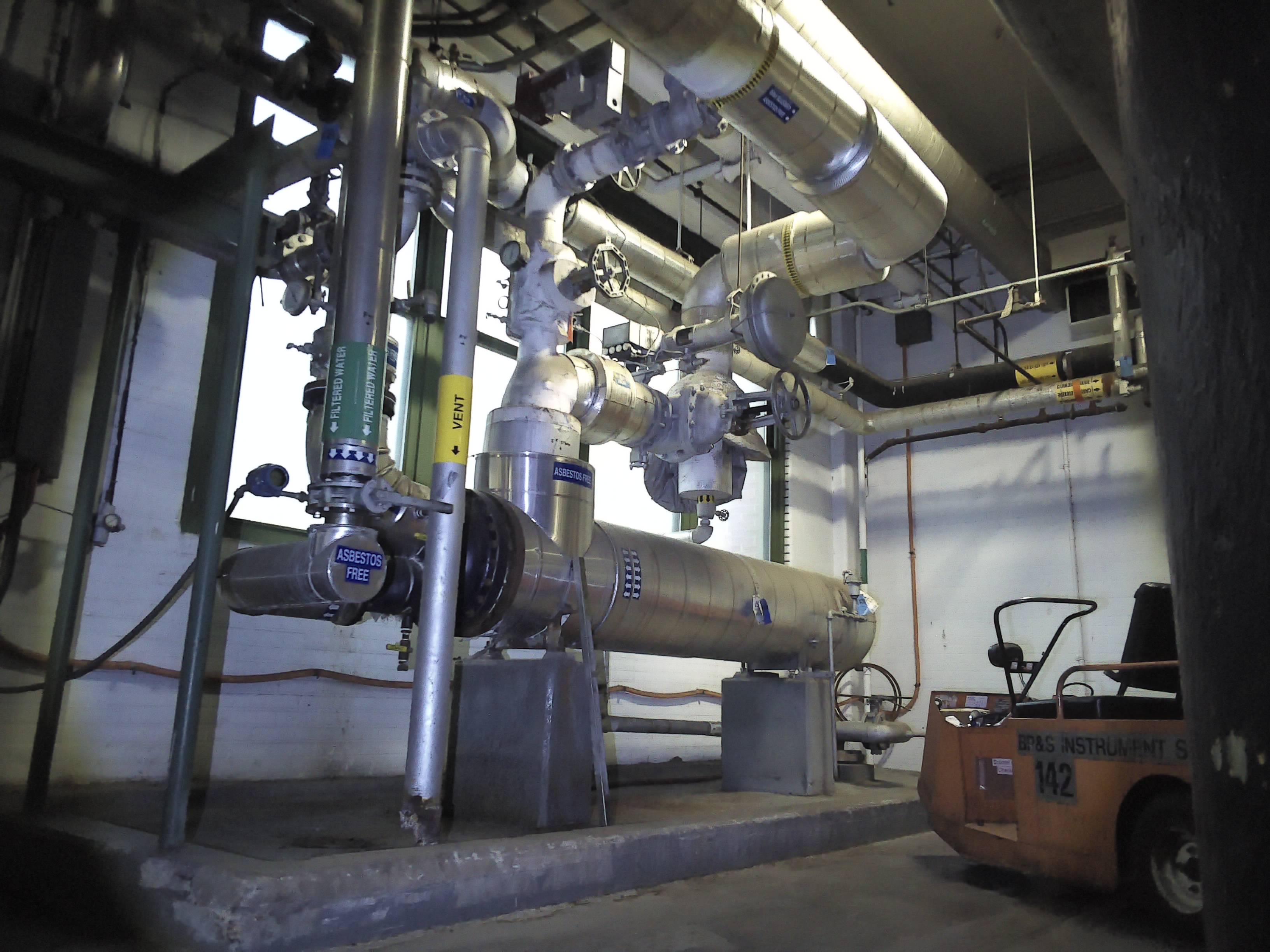 VIS: Ref 092202 - VIS